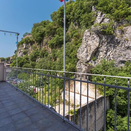 Stunning Apartment In Quiet Street Near Center With Free Parking 4 Floor Rijeka Zewnętrze zdjęcie